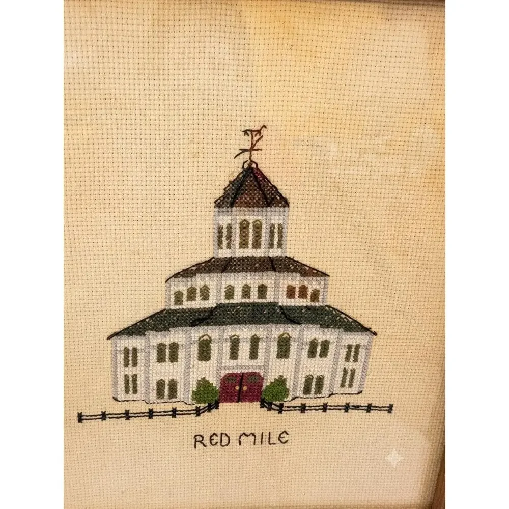 Round Barn embroidered wall art Red Mile racetrack in Lexington, Kentucky
